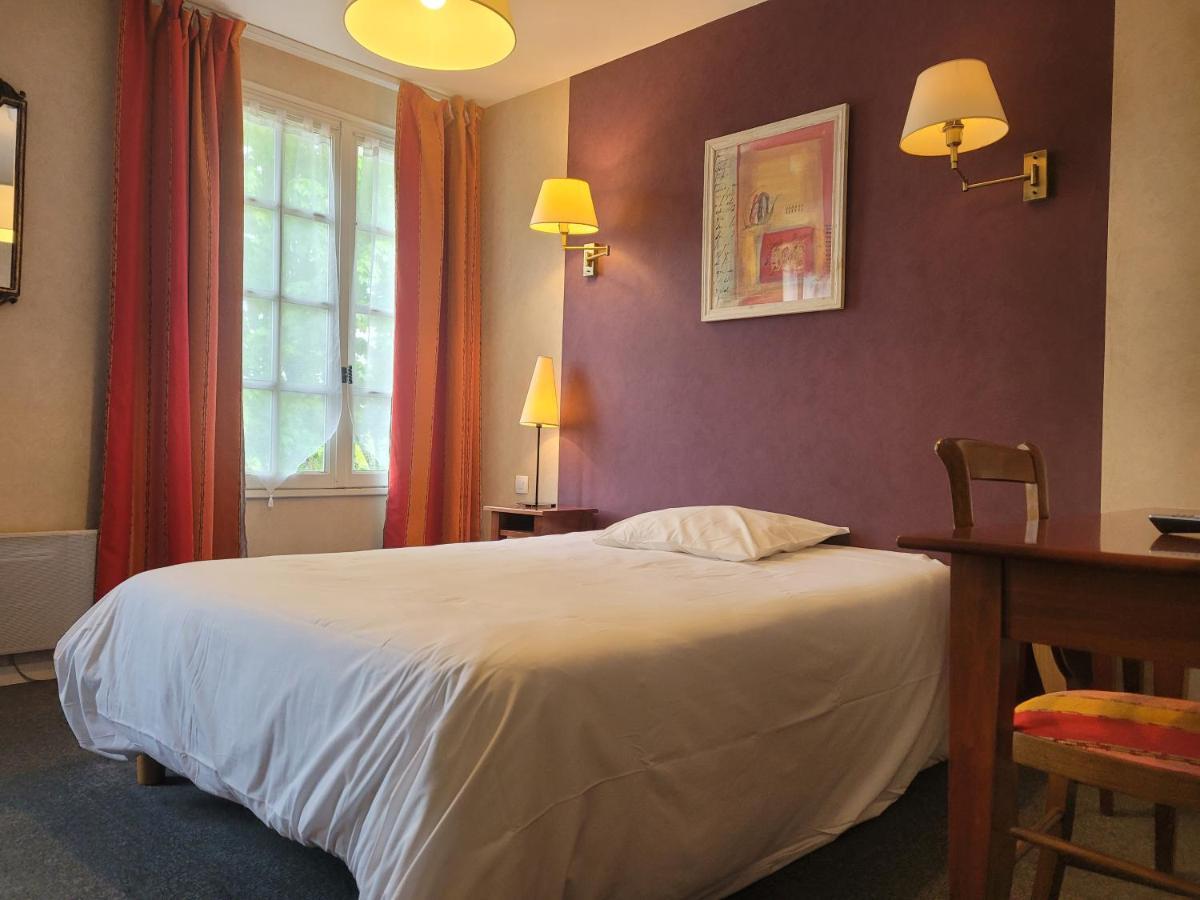 Hotel Des Biches Nuaillé