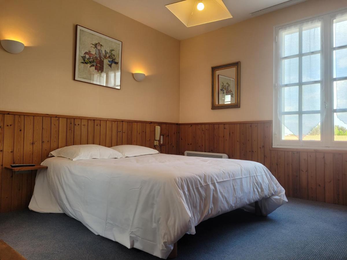 Des Biches Hotel Nuaillé